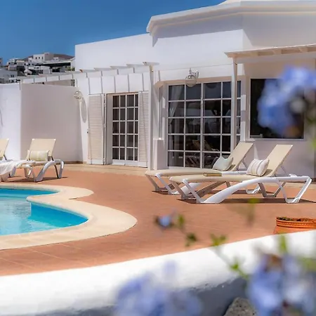 Ferienhaus Amazing 3 Bedroom Ocean View With Pool Tías